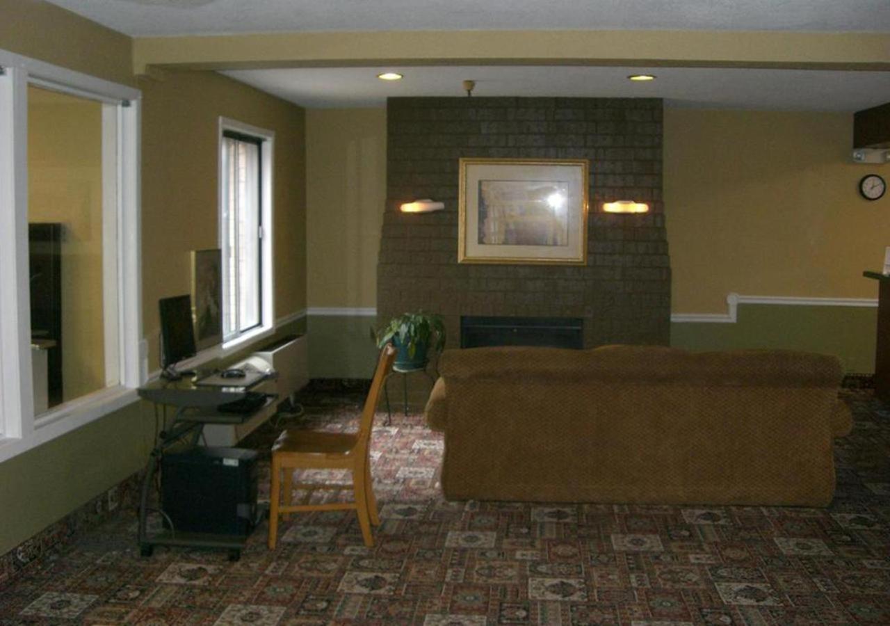 Norwood Inn Minneapolis Roseville Eksteriør billede